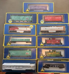 70203 Ahm Life-like Products 01108 Ho 1 87 12pc Santa Fe Cars Track Scenery Thunder Line