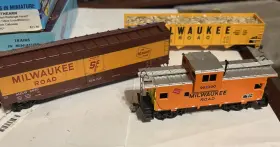 2386 Athearn Ho Scale Milwaukee Road Lot Rolling Stock