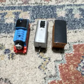 Y1861 Fisher-price Thomas And Friends Train Set Annie Clarabel Mixed Lot 3 Pieces