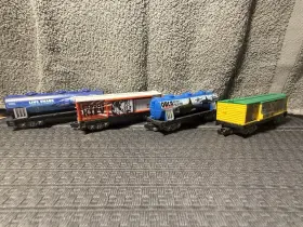48631 Jakks Pacific 4 Power Trains Animal Freight Cars Lot No Box