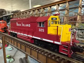 2533956 Lionel 023922339560 - Legacy Gp35 Diesel Locomotive Inch Rock Island #325 Custom Run