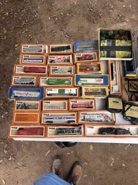 P-510 Tyco Bachmann Atlas Ho Gauge Mixed Lot Track Locomotive Freight Cars 47 Set