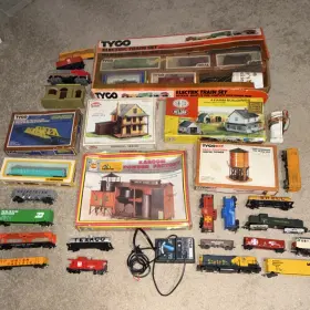 9803 Tyco Model Power Con-cor Heljan Ahm Ho Scale Train Mixed Lot
