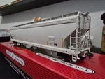 Atlas Master Acf 5800 Hopper Luhx #1021 20007679 Kadee #120 Tangent S-2 Truck Used. Price: $42.99.